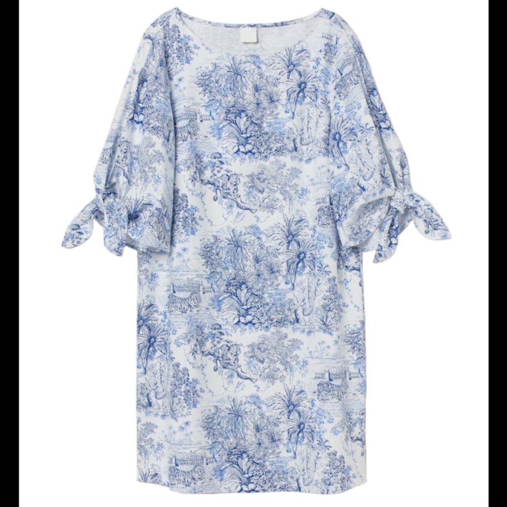 H&M blue and white toile tie sleeve dress. Size 6